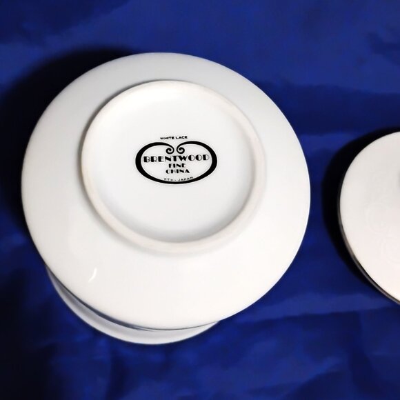 Vintage Discontinued Brentwood Fine China White Lace Sugar Bowl - Picture 4 of 7